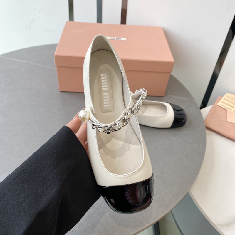 Miu Miu flat shoes